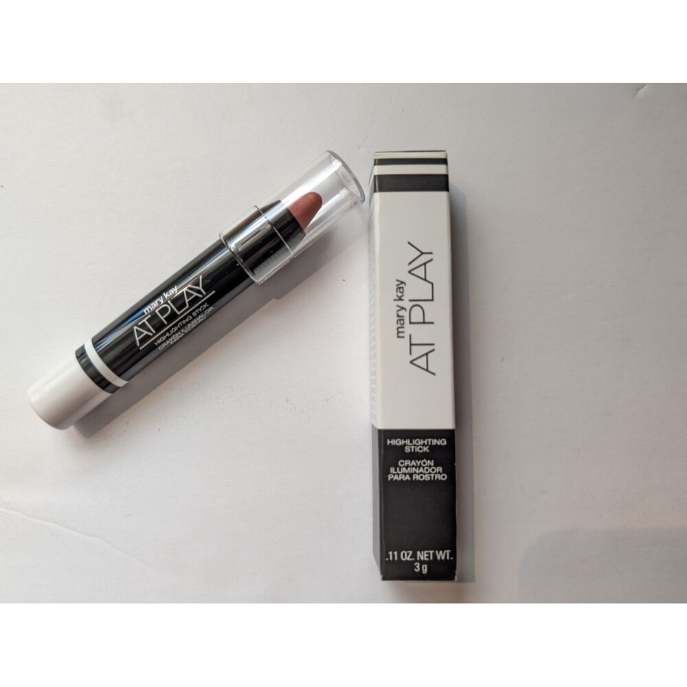 Mary Kay At Play Highlighting Stick Rose Gold 120915  New in Box Fast Shipping